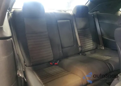 2013 Dodge Challenger Sxt z USA, uszkodzony, nr VIN 2C3CDYAG4DH683449